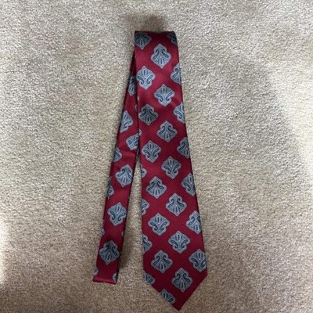 EUC Christian Dior Maroon Monsieur Tie